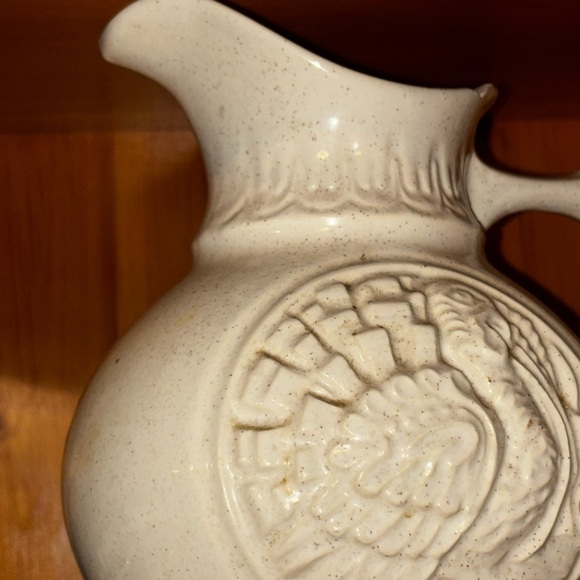 McCoy Large Beverage pitcher with Turkey - Picture 1 of 11